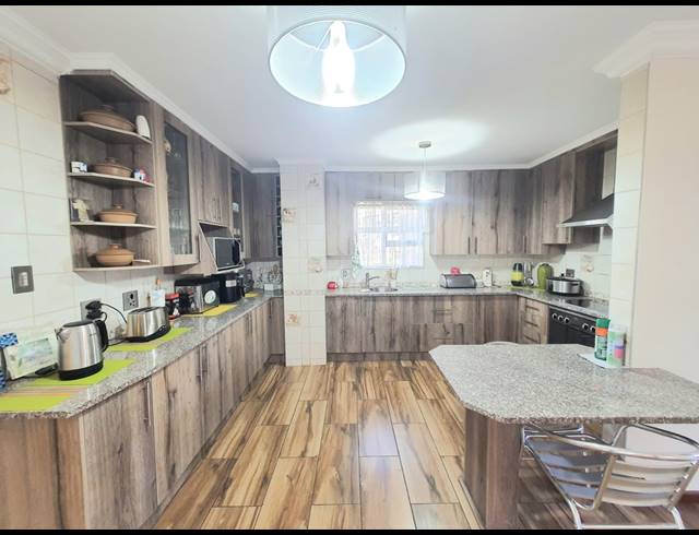 29,876M² FARM FOR SALE IN MARLBANK